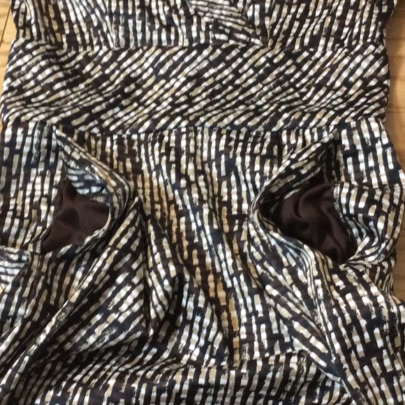 10 Rabbit Rabbit Rabbit Designs black print faux wrap dress - Picture 10 of 16